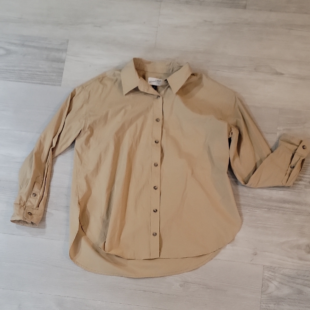 Universal Thread Beige Button Down Shirt